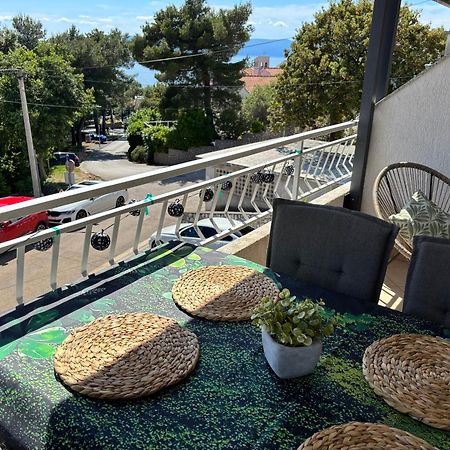 Apartment Jasna B Omišalj Εξωτερικό φωτογραφία