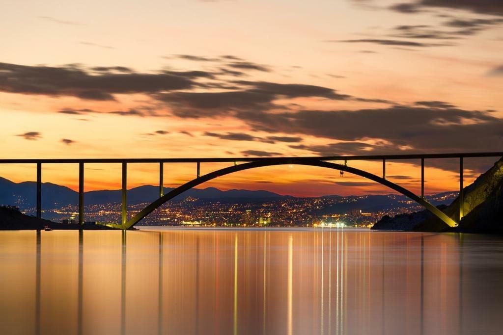 Apartment Jasna B Omišalj Εξωτερικό φωτογραφία