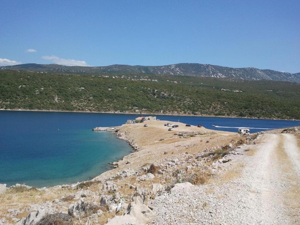 Apartment Jasna B Omišalj Δωμάτιο φωτογραφία